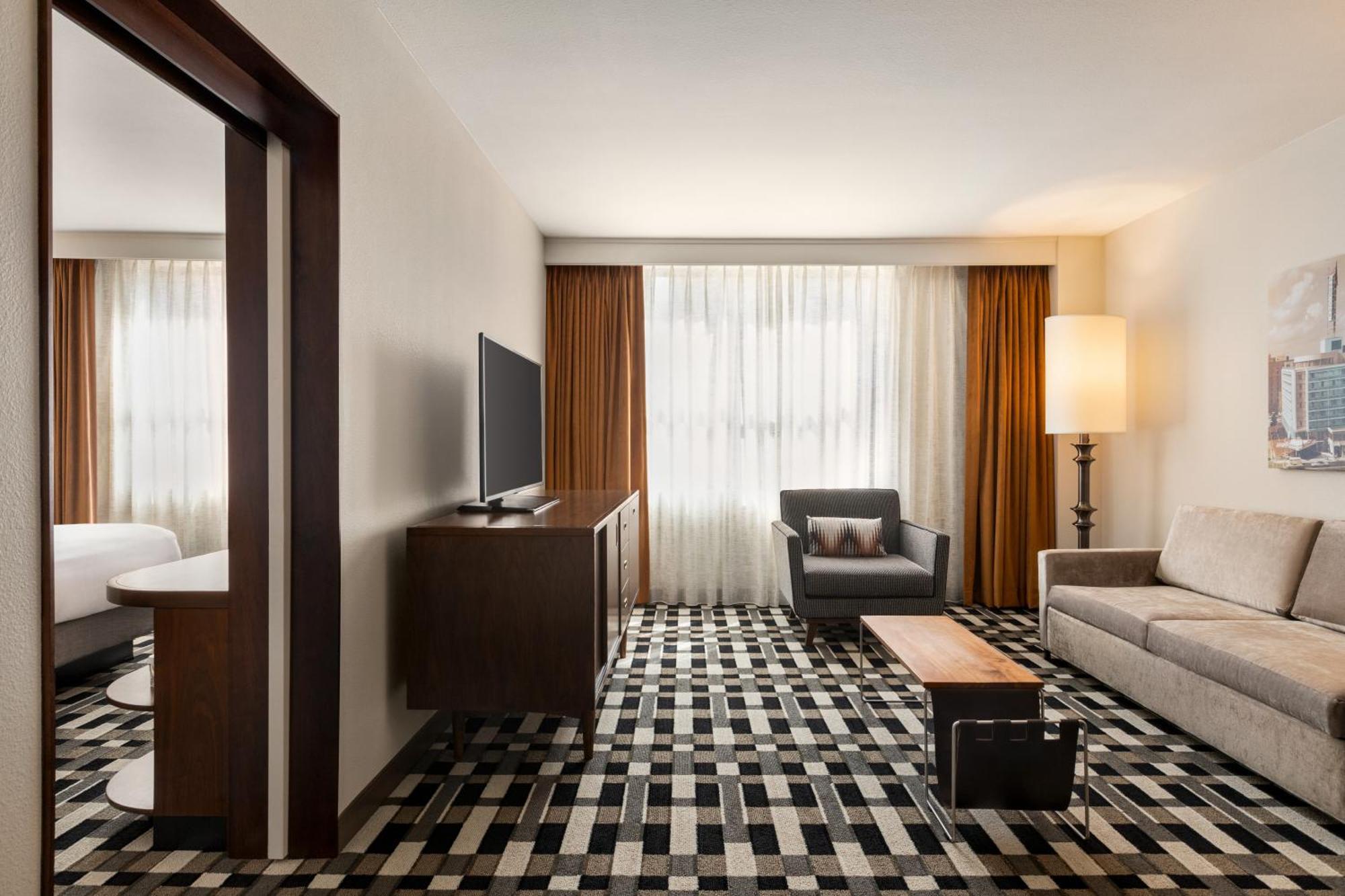Hotel The American Downtown, Tapestry Collection By Hilton 4*