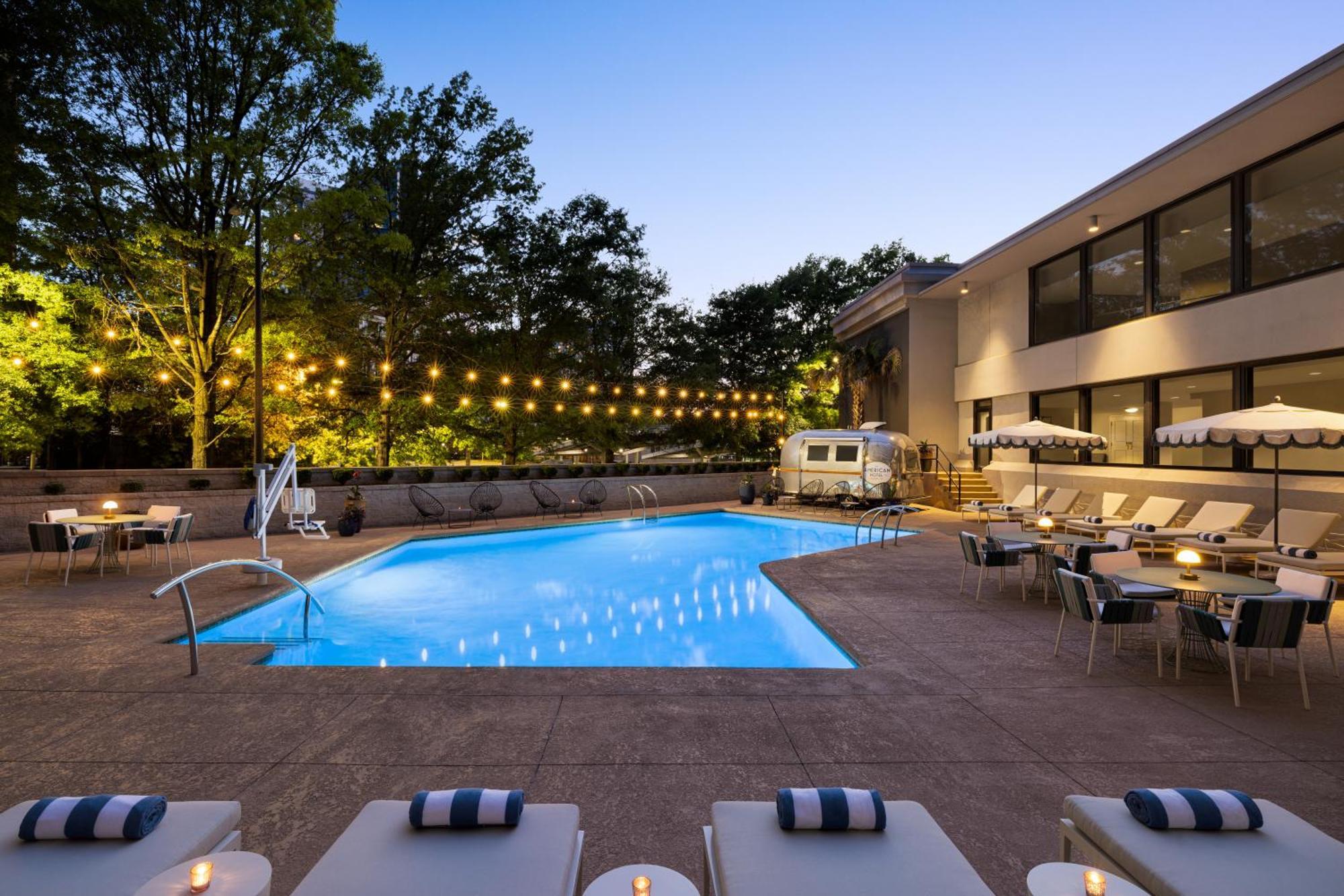 The American Downtown, Tapestry Collection By Hilton 4*